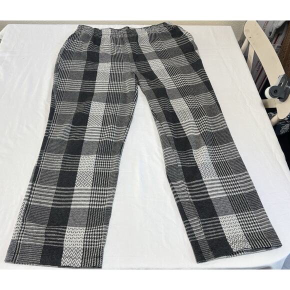 Lands’ End Women’s Size L Sport Knit Straight Leg Pull-On Gray Plaid Pants - Picture 3 of 9